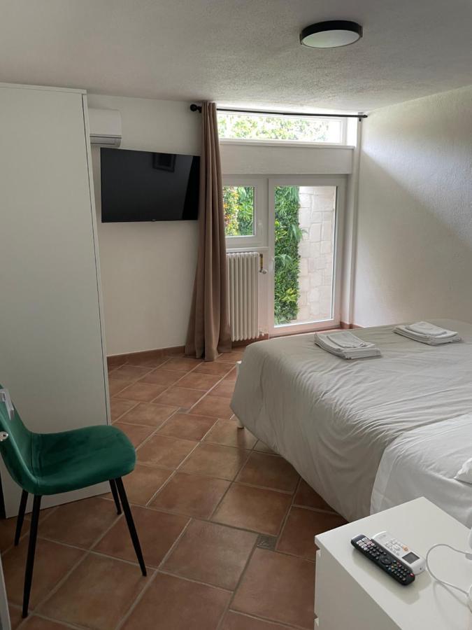 Apulian Way Apartment Torre A Mare Exterior photo